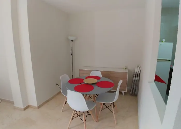 Alojamiento Plaza Chirinos *